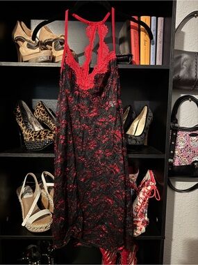 Secret Treasures Red & Black Lace Chemise
